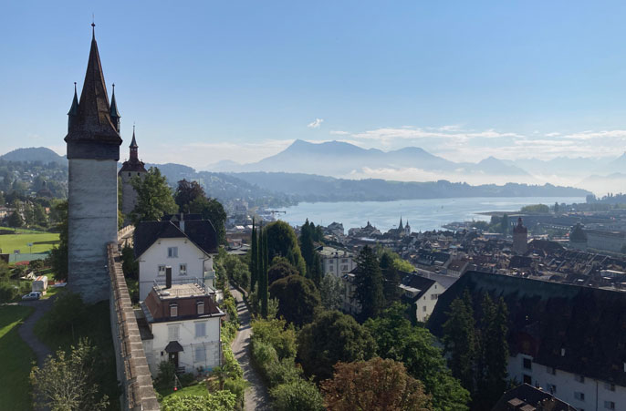 Aktuell-2021-09-03_ilu-Reise zum Mittelpunkt der Zeit Museggtürme